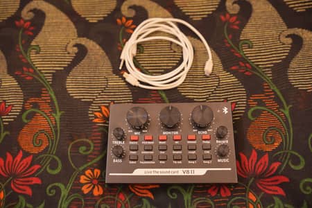 V8 II LIVE SOUND CARD-AUDIO MIXER FOR LIVE STREAMIND AND RECORDING