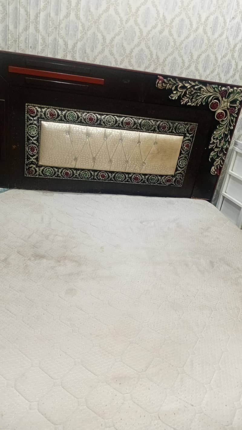 Bed Set with Side Table – Excellent Condition 2