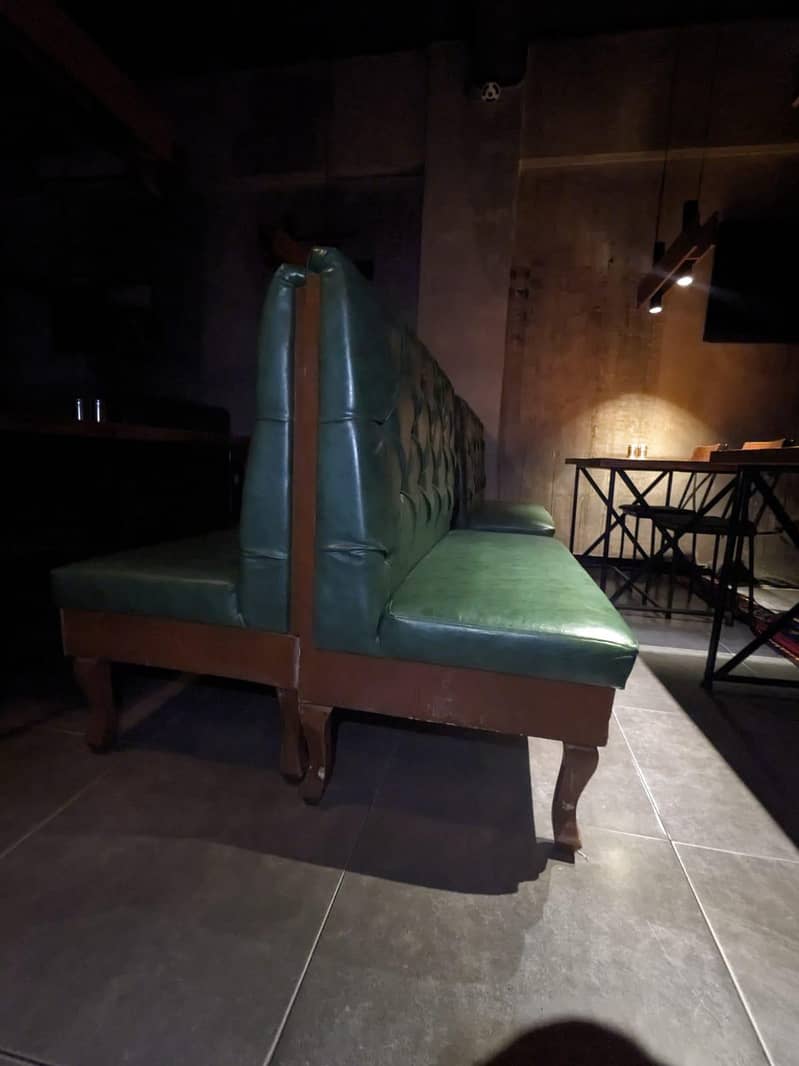 restuarant sofa set 1