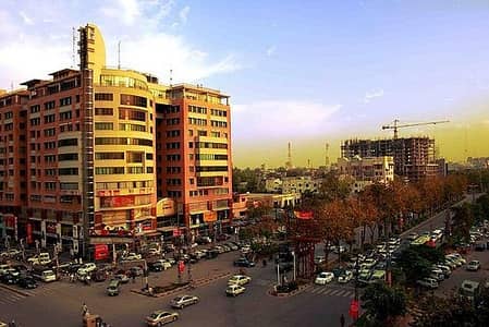 1 Kanal Commercial Building On Main Boulevard Gulberg