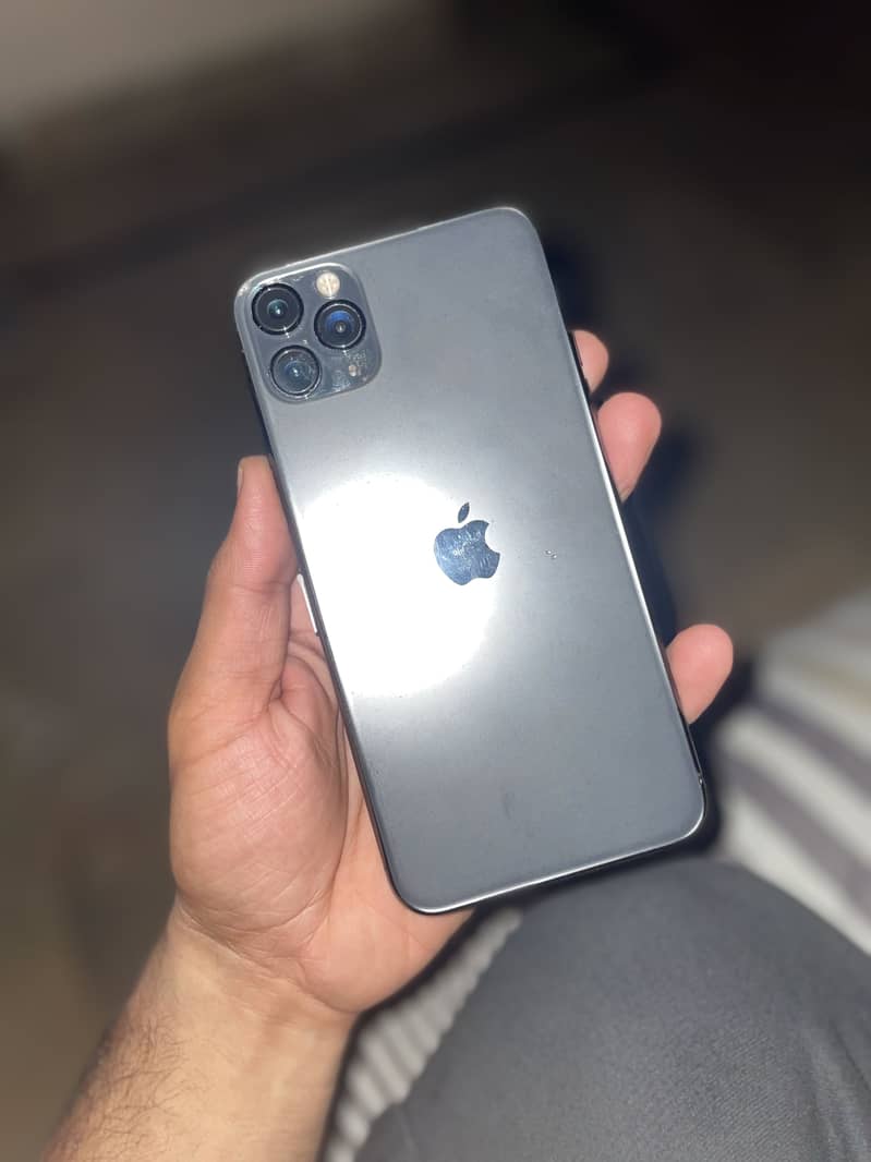 Iphone 11 Pro max 3