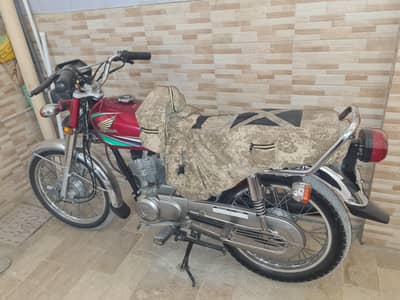 Honda 125 2011 model but zero meter condition