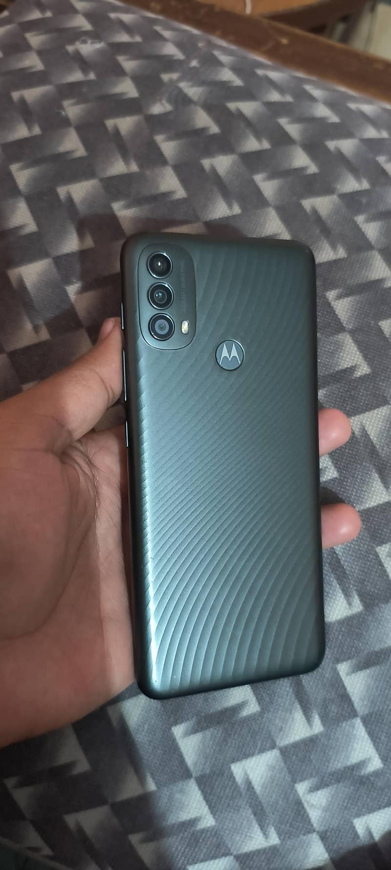 Moto E40 1