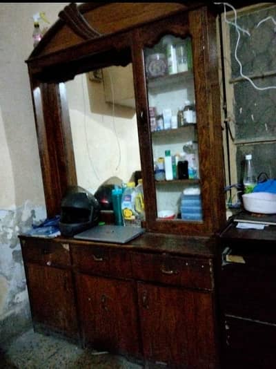Dresser for sale, used best condition
