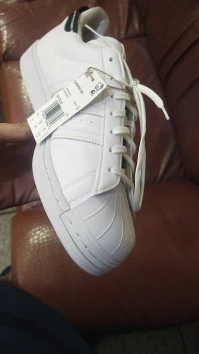 Adidas Superstar shoes America