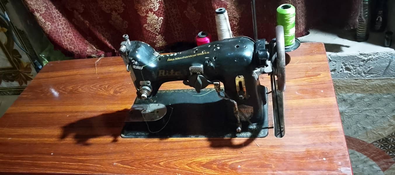 embroidery machine 1