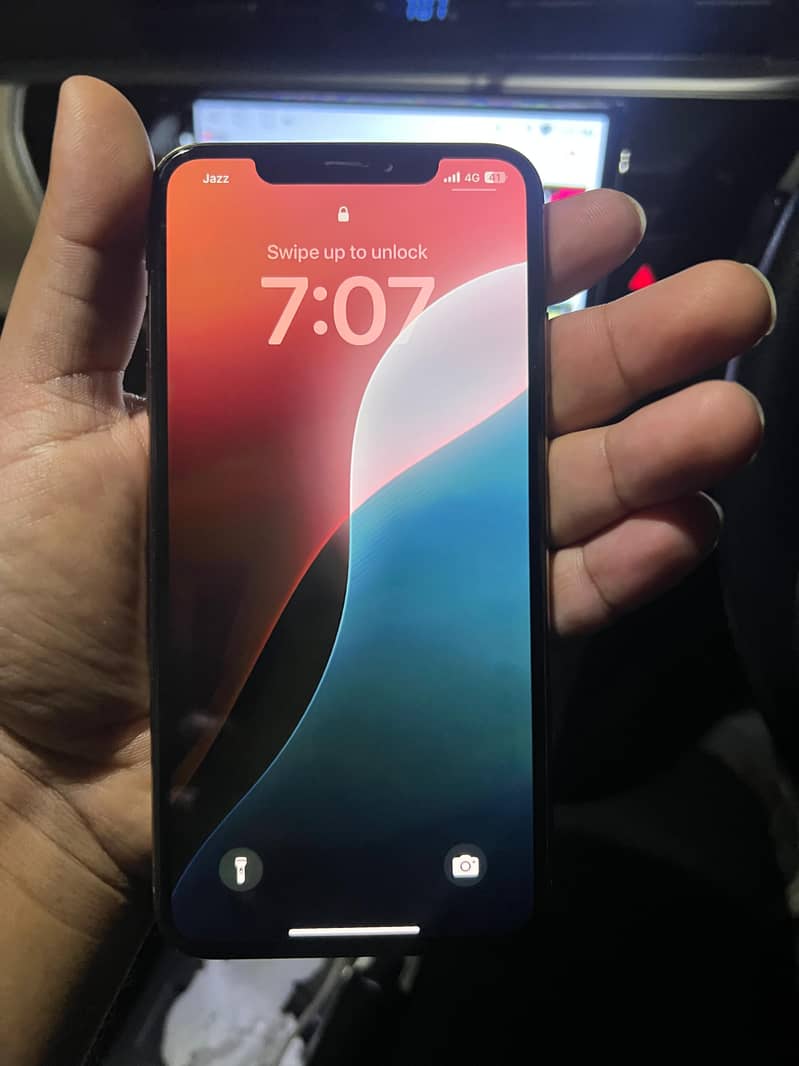 iphone xs max 1