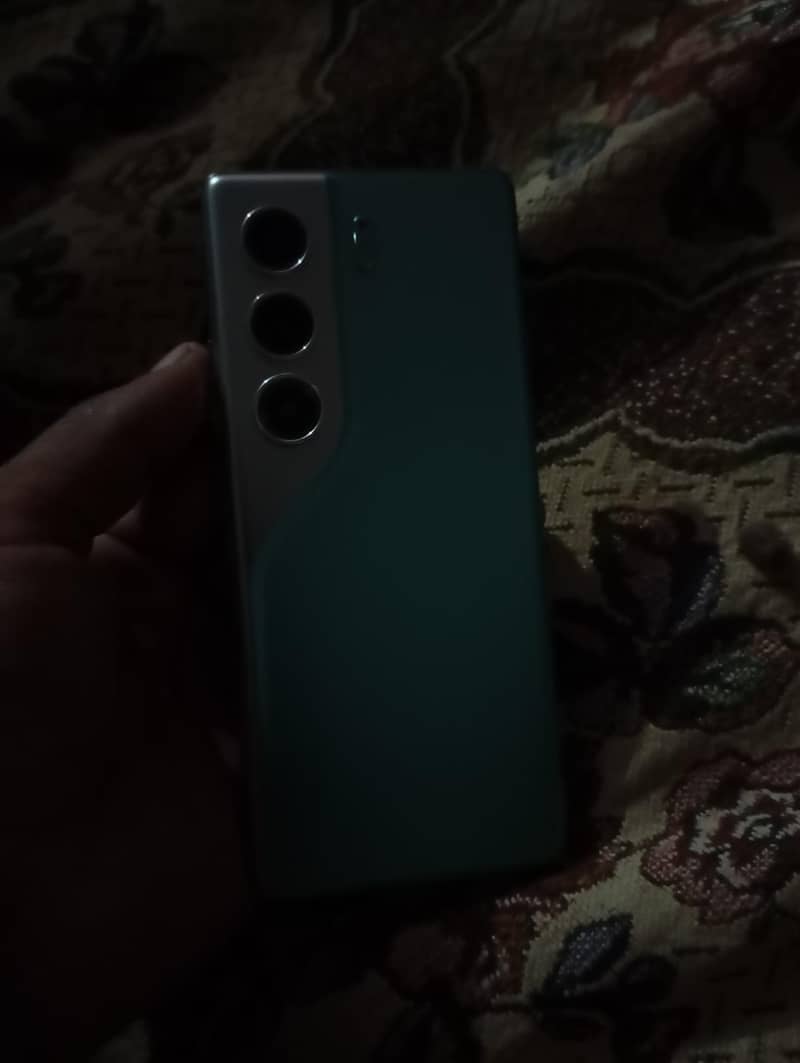tecno camon 40 pro 1
