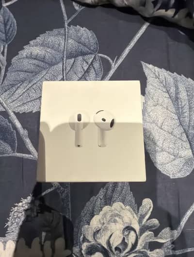 Airpods 4