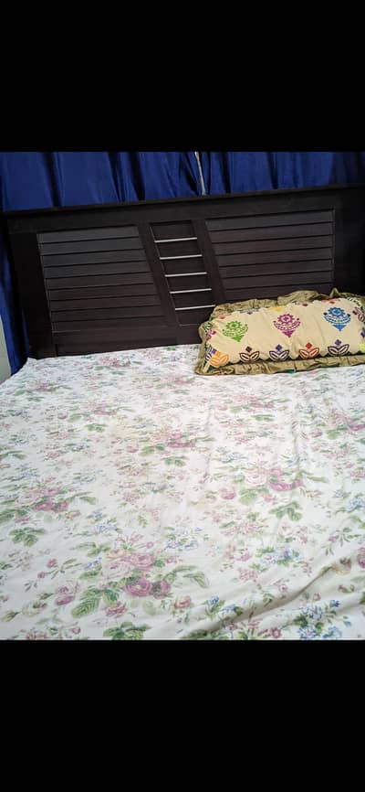 bed with mattress
