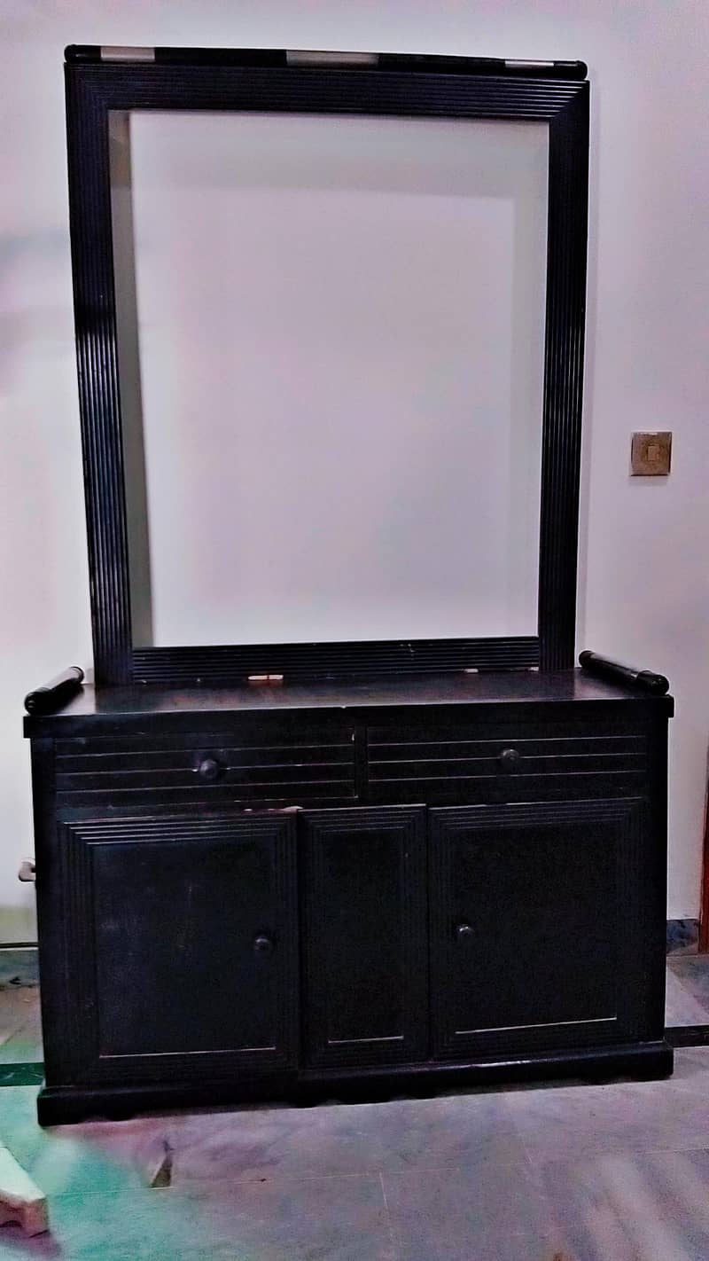 dressing Table 3