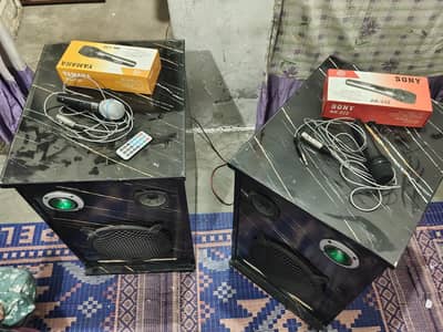 Speaker with Amplifier