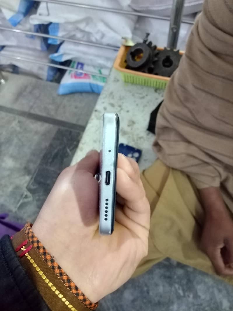 my WhatsApp number 03207719064 2