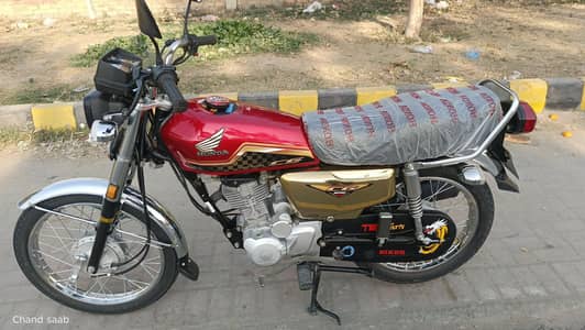 Honda 125 24 model gold Edition brand new condition bike 03396464638
