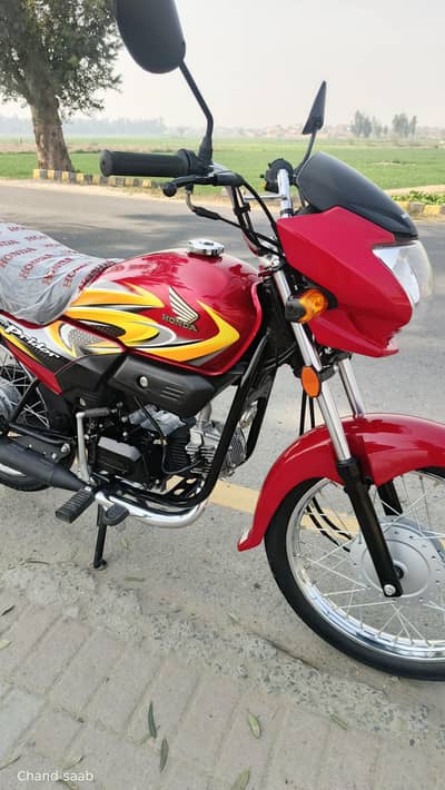 Honda Pridor 25/26 2300 KLM use showroom condition bike 03396464638