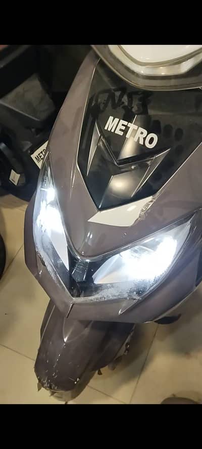 Metro electric Scooty . . . Thrill model
