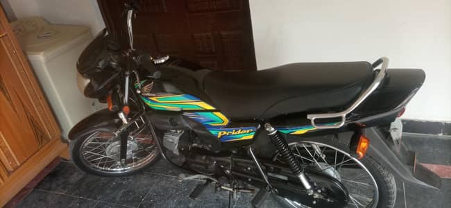 Honda pridor 2022 black color all punjab number document clear