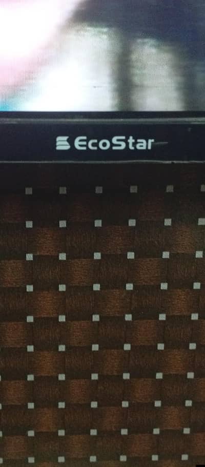 eco star brand 32 inches very nice colour and sounds