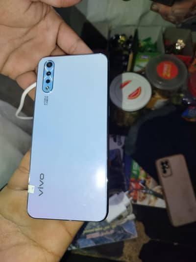 vivo s1