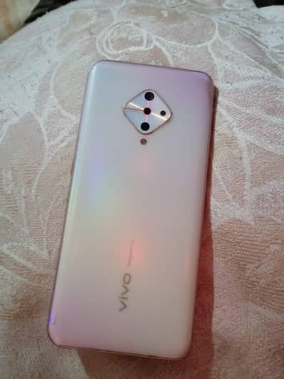 vivo s1pro 8Ram 128 rom.