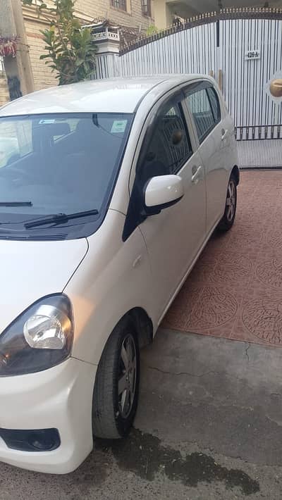 Daihatsu Mira ES 2014  Model