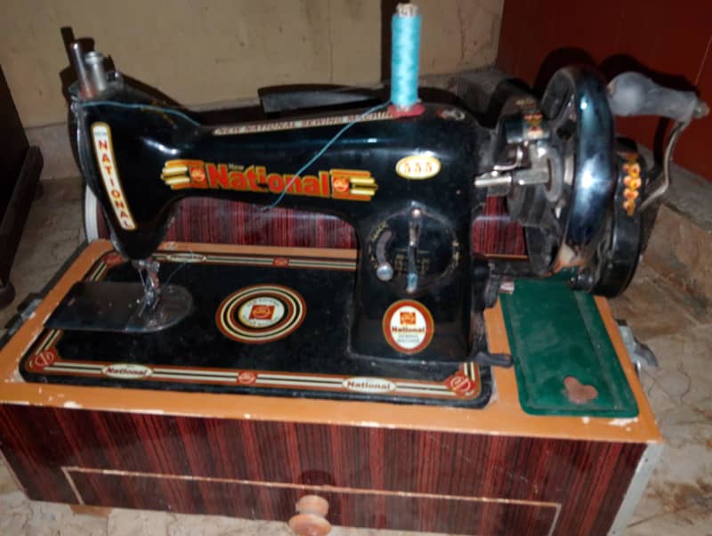 Sewing machine without motor 1