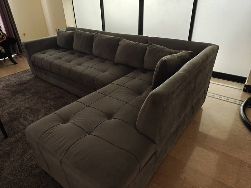L Shaped sofa 4