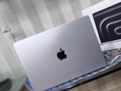 Apple MacBook Pro 2019//2020//2023