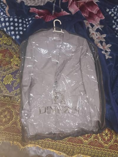 light grey 3 piece suit