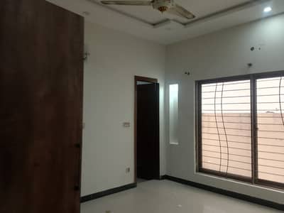 10 MARLA LOWER PORTION FOR RENT