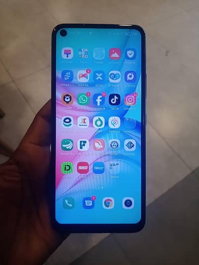 infinix hot 10 4/64 box charge sat hai exchange possible