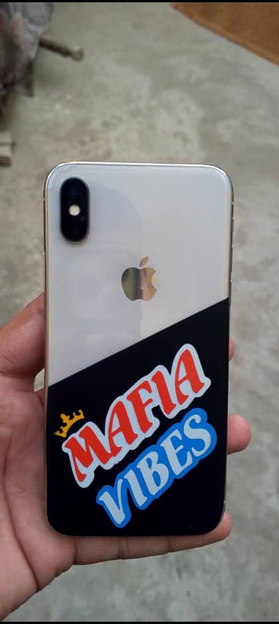 iPhone X Non PTA ha . . . battery change ha Chalna ma bilkul smoth ha