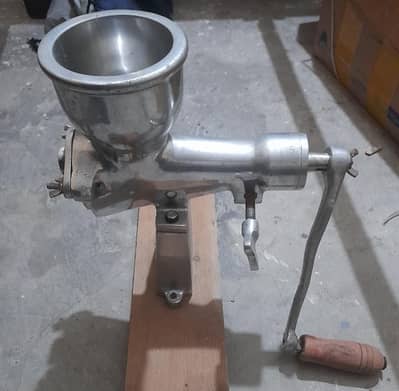 Durable commercial standard citrus Juicer machine