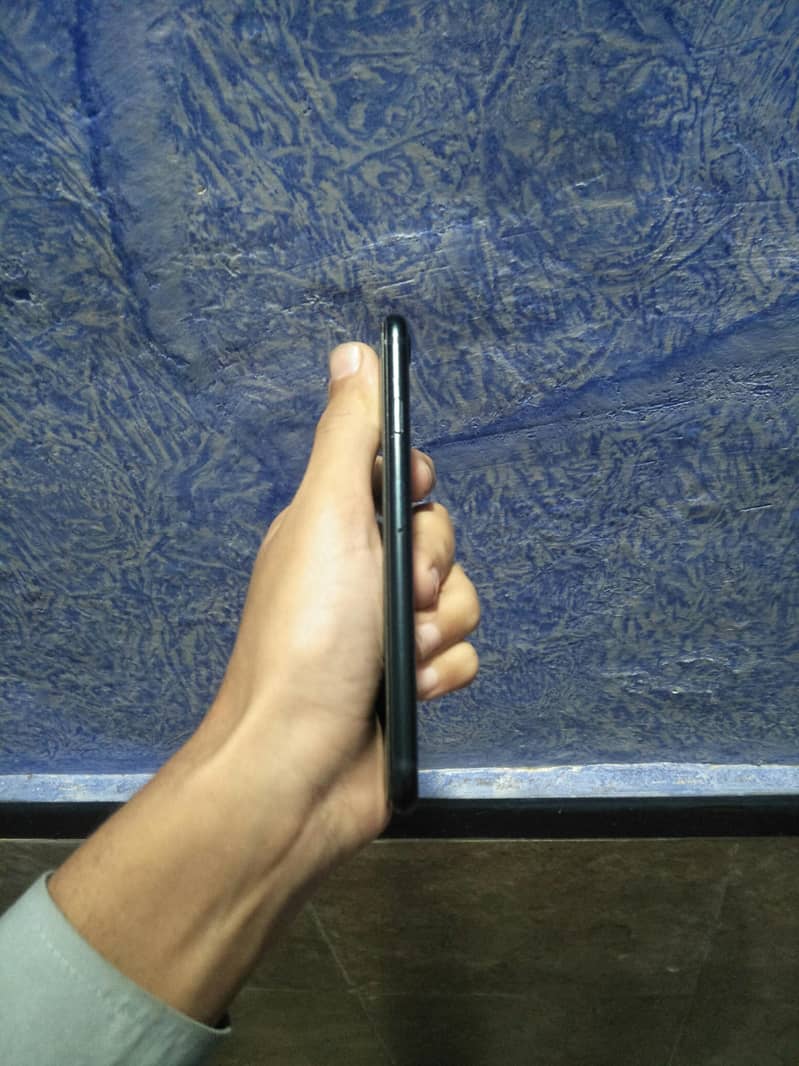 IPhone se 3rd generation 3