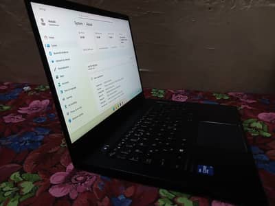 Dynabook  x40J core i7 11 generation laptop metallic body 14 inch