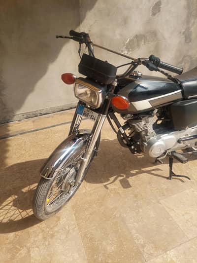 honda 125 home used clean bike