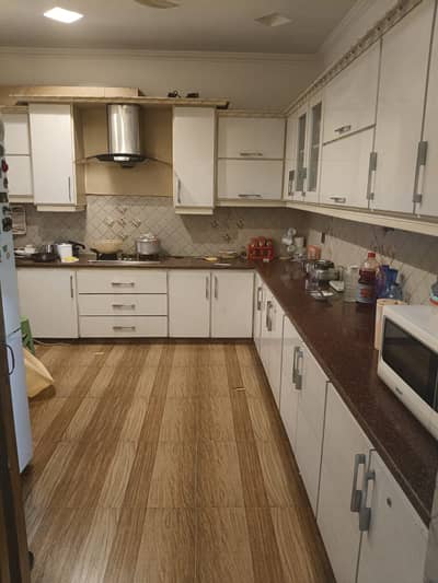 10 Marla 4 Bed House For Rent In Askari 10