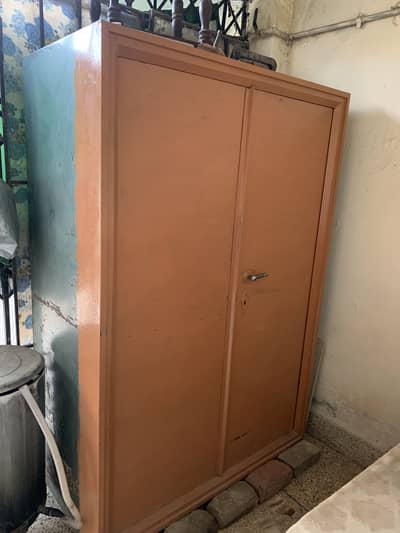 Lohay ki Mazboot Almari for Sale