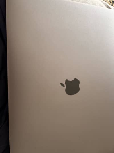 Mac book pro M2