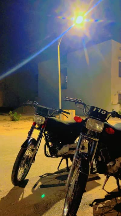 Honda CG 125 Red color