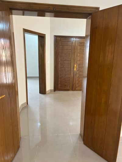 Beautiful House Fully Renovated with 17 KVA Solar available for Rent