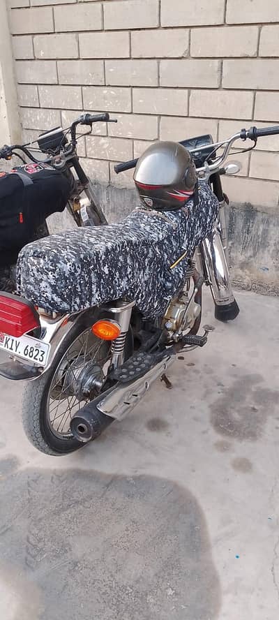 Honda 125 2016 karachi nom