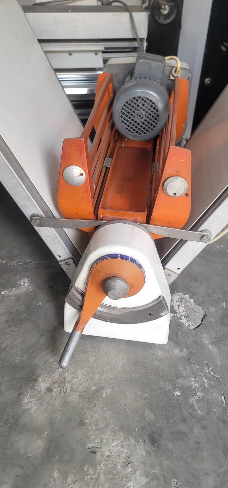 doughsheeter/ sheeter/ roller 15