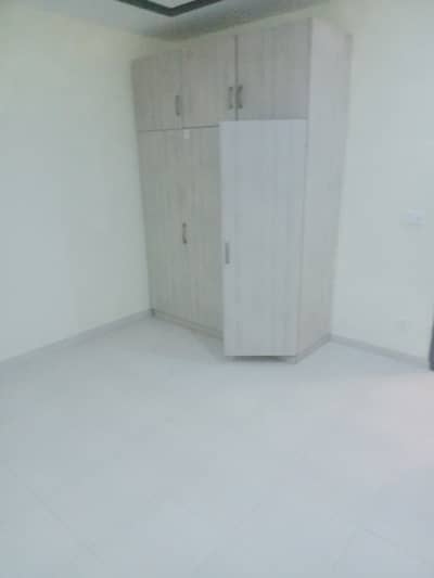 Ground portion for rent in F-11/2