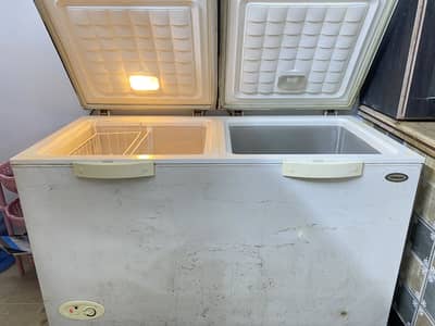 Waves Double Door Deep Freezer