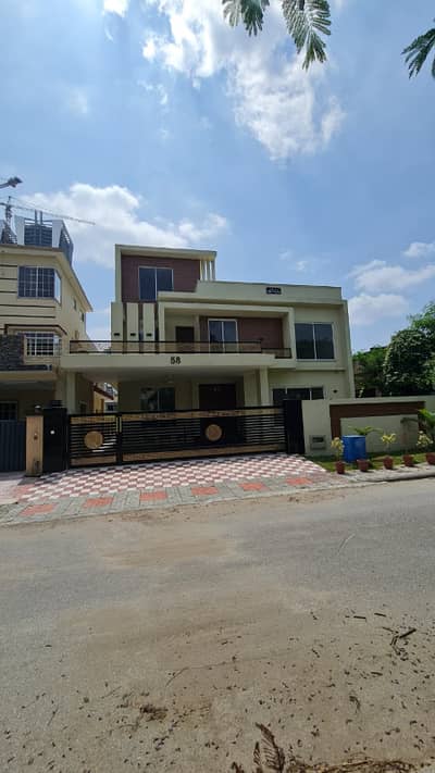 1 Kanal Double Unit 6-Bedroom House For Sale In Dha Phase 2 Islamabad