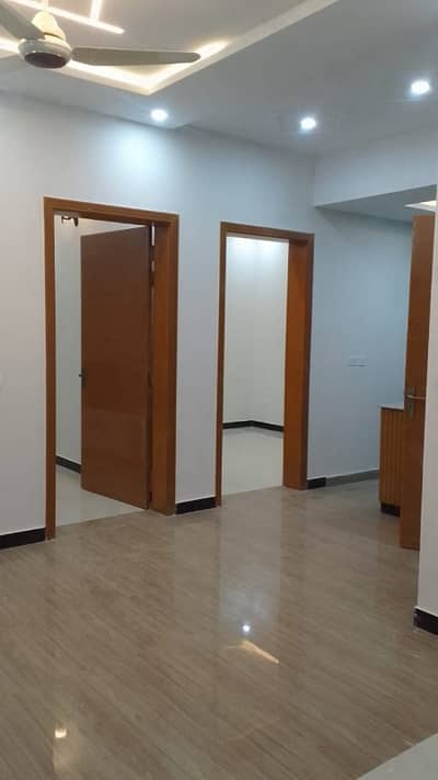 B17 C1 Block 5 Marla Brand New Upper Portion For Rent