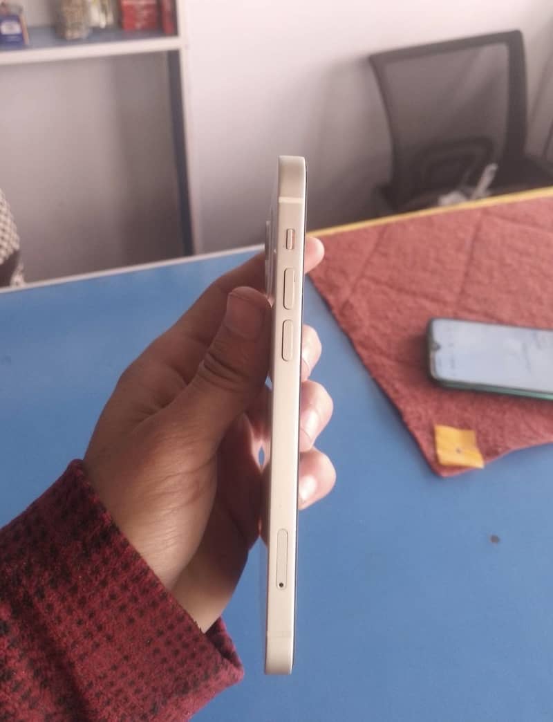 iPhone 12 2