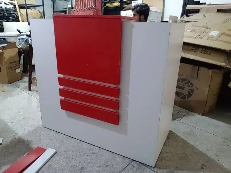 Reception Table | Counter Table 4