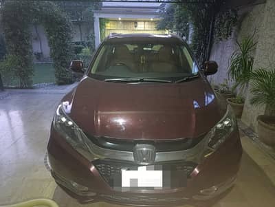 Honda Vezel Hybrid 2015 – Luxury Hybrid SUV | Imported | Excellent Co